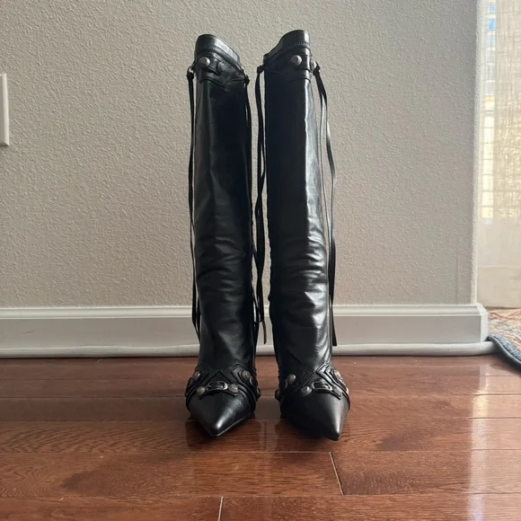 Rocker Chic Knee High Studded Stiletto Boots with Tassels - Picture 8 of 13